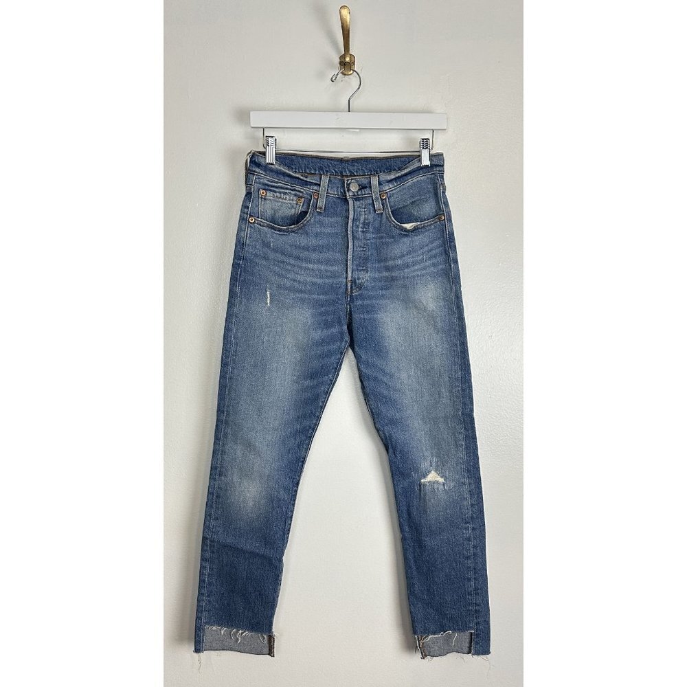 LEVI'S Button Fly Rigid Denim Jeans in Medium Wash Size US 26